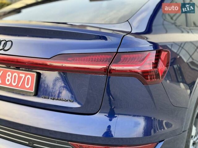 Синий Ауди E-Tron, объемом двигателя 0 л и пробегом 52 тыс. км за 37500 $, фото 46 на Automoto.ua