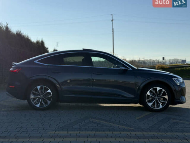 Синий Ауди E-Tron, объемом двигателя 0 л и пробегом 98 тыс. км за 30990 $, фото 3 на Automoto.ua