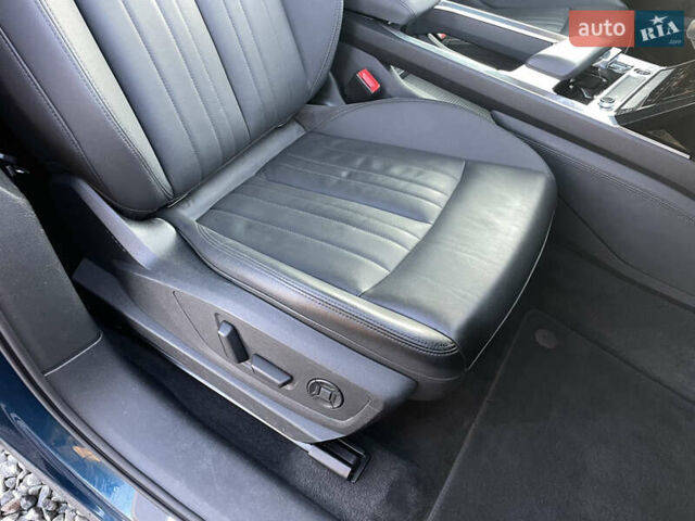 Синий Ауди E-Tron, объемом двигателя 0 л и пробегом 59 тыс. км за 34500 $, фото 58 на Automoto.ua