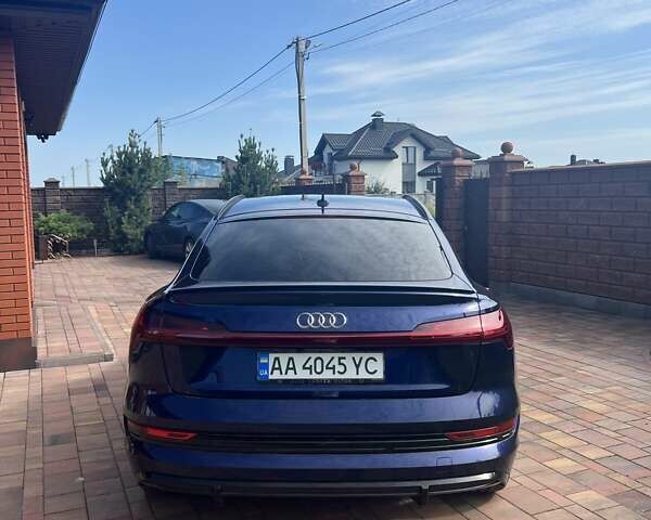 Синий Ауди E-Tron, объемом двигателя 0 л и пробегом 59 тыс. км за 45800 $, фото 6 на Automoto.ua