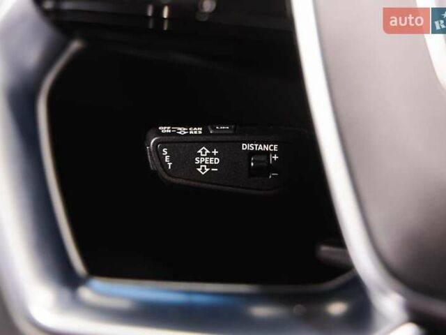 Синій Ауді E-Tron, об'ємом двигуна 0 л та пробігом 33 тис. км за 49899 $, фото 38 на Automoto.ua