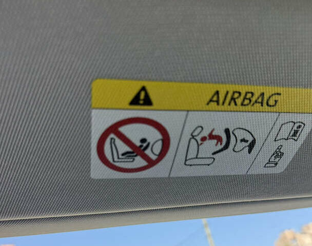 Синій Ауді E-Tron, об'ємом двигуна 0 л та пробігом 47 тис. км за 33000 $, фото 27 на Automoto.ua