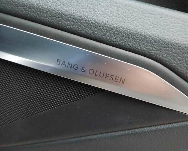 Синій Ауді E-Tron, об'ємом двигуна 0 л та пробігом 119 тис. км за 34466 $, фото 13 на Automoto.ua