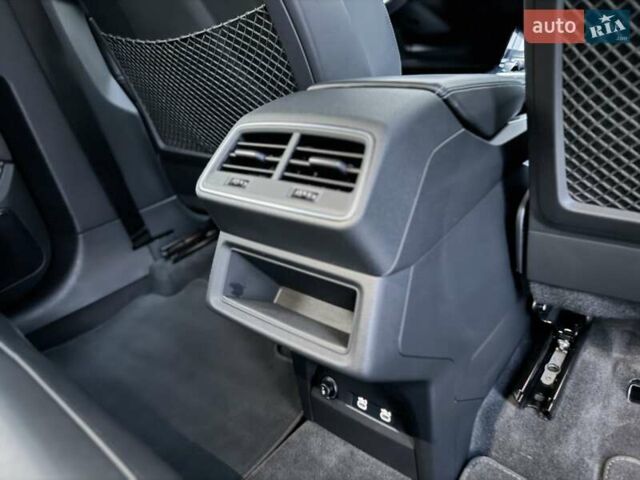 Синий Ауди E-Tron, объемом двигателя 0 л и пробегом 52 тыс. км за 37500 $, фото 95 на Automoto.ua