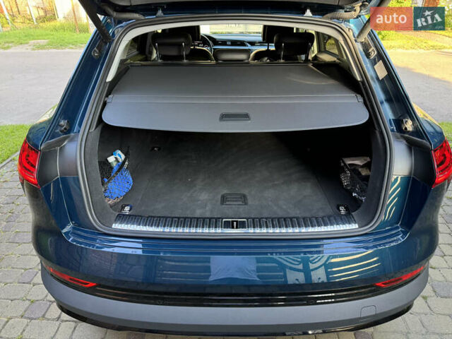 Синій Ауді E-Tron, об'ємом двигуна 0 л та пробігом 58 тис. км за 31500 $, фото 29 на Automoto.ua