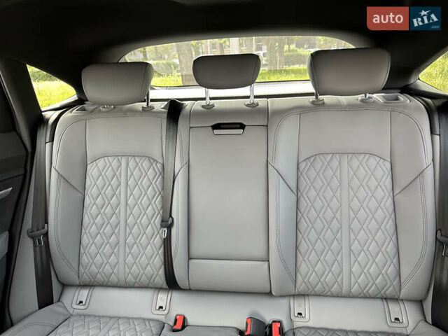 Синий Ауди E-Tron, объемом двигателя 0 л и пробегом 52 тыс. км за 47997 $, фото 23 на Automoto.ua