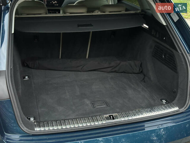 Синій Ауді E-Tron, об'ємом двигуна 0 л та пробігом 75 тис. км за 35900 $, фото 82 на Automoto.ua