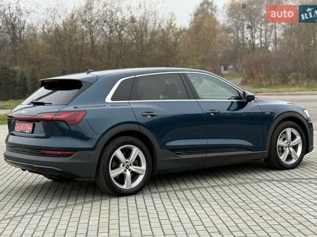 Синий Ауди E-Tron, объемом двигателя 0 л и пробегом 69 тыс. км за 32700 $, фото 12 на Automoto.ua