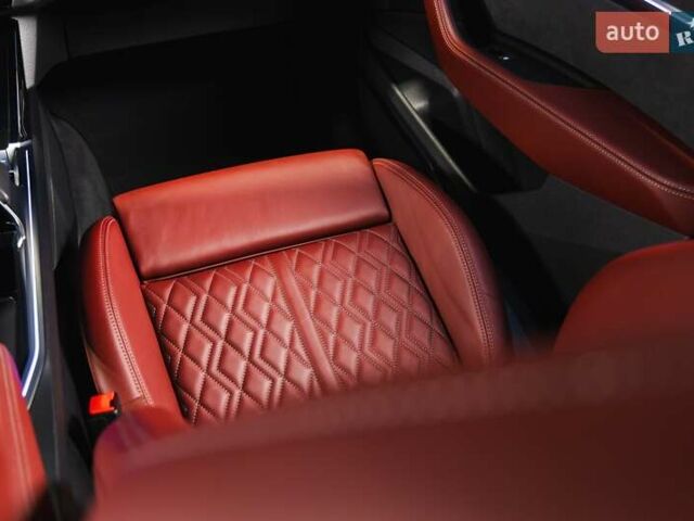 Синій Ауді E-Tron, об'ємом двигуна 0 л та пробігом 33 тис. км за 49899 $, фото 56 на Automoto.ua