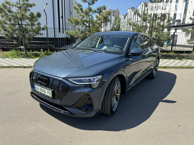 Синий Ауди E-Tron, объемом двигателя 0 л и пробегом 13 тыс. км за 57800 $, фото 12 на Automoto.ua