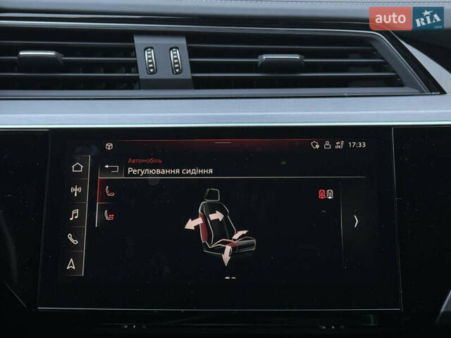 Ауді E-Tron 2021 у Львові на Automoto.ua Синій Ауді E-Tron, об'ємом двигуна 0 л та пробігом 73 тис. км за 38520 $, фото 53 на Automoto.ua