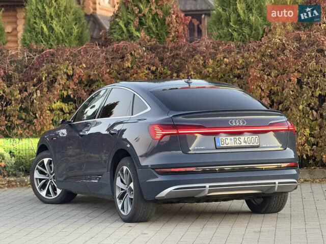 Ауді E-Tron 2021 у Львові на Automoto.ua Синій Ауді E-Tron, об'ємом двигуна 0 л та пробігом 98 тис. км за 31700 $, фото 2 на Automoto.ua