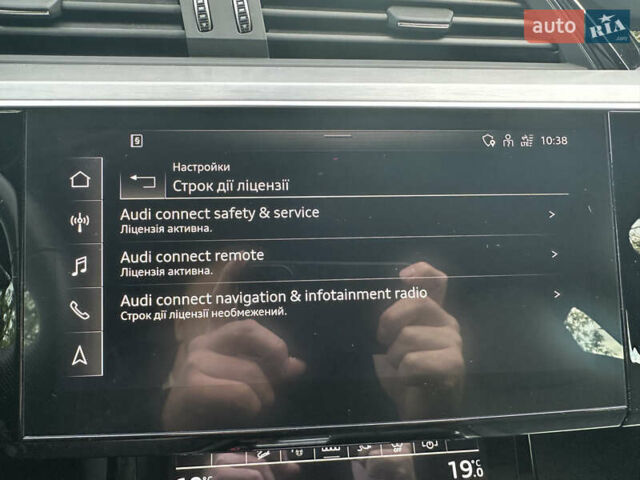 Синий Ауди E-Tron, объемом двигателя 0 л и пробегом 52 тыс. км за 47997 $, фото 35 на Automoto.ua