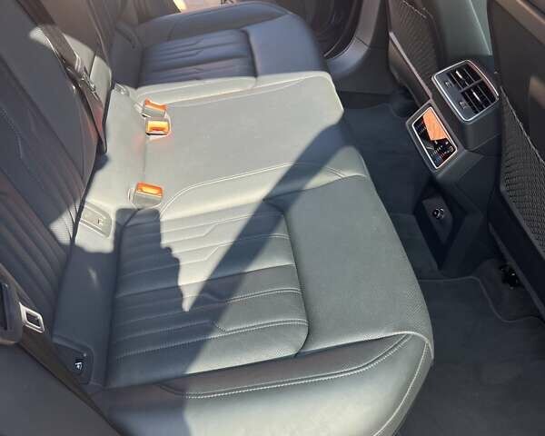 Синий Ауди E-Tron, объемом двигателя 0 л и пробегом 59 тыс. км за 45800 $, фото 17 на Automoto.ua