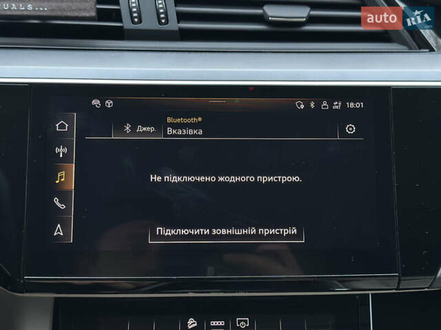 Синій Ауді E-Tron, об'ємом двигуна 0 л та пробігом 75 тис. км за 35900 $, фото 120 на Automoto.ua