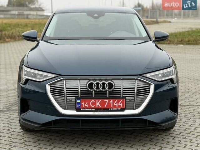 Синий Ауди E-Tron, объемом двигателя 0 л и пробегом 69 тыс. км за 32700 $, фото 19 на Automoto.ua