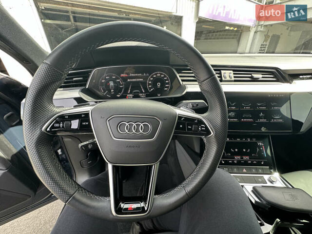Синий Ауди E-Tron, объемом двигателя 0 л и пробегом 52 тыс. км за 47997 $, фото 17 на Automoto.ua