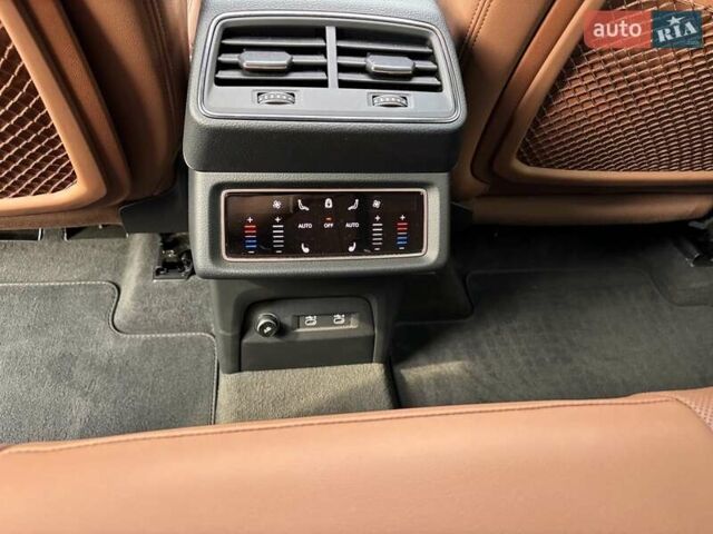 Синий Ауди E-Tron, объемом двигателя 0 л и пробегом 64 тыс. км за 32000 $, фото 17 на Automoto.ua