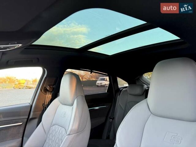 Синий Ауди E-Tron, объемом двигателя 0 л и пробегом 44 тыс. км за 46600 $, фото 33 на Automoto.ua