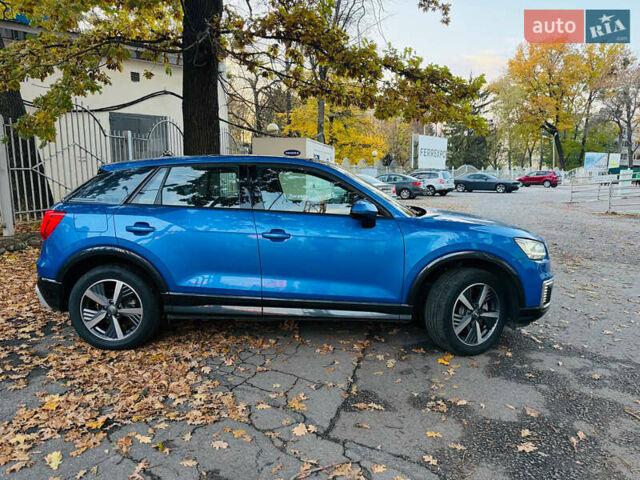 Ауді E-Tron 2021 у Полтаві на Automoto.ua Синій Ауді E-Tron, об'ємом двигуна 0 л та пробігом 15 тис. км за 19900 $, фото 4 на Automoto.ua