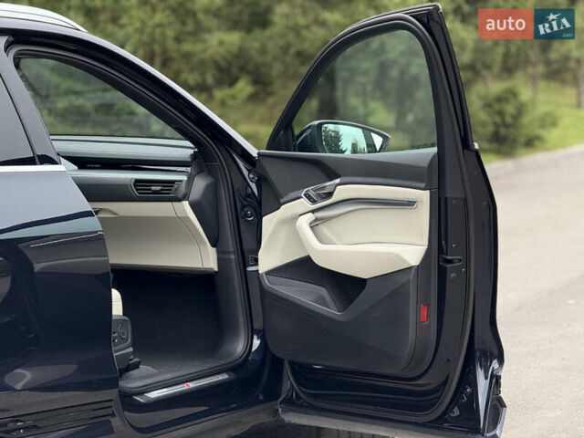 Ауди E-Tron 2021 в Тернополе на Automoto.ua Синий Ауди E-Tron, объемом двигателя 0 л и пробегом 139 тыс. км за 31000 $, фото 55 на Automoto.ua