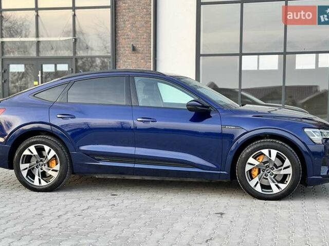 Синий Ауди E-Tron, объемом двигателя 0 л и пробегом 52 тыс. км за 37500 $, фото 29 на Automoto.ua