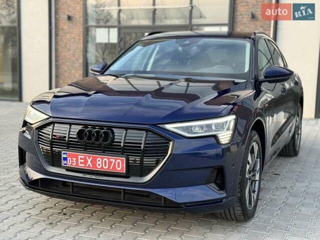 Синий Ауди E-Tron, объемом двигателя 0 л и пробегом 52 тыс. км за 37500 $, фото 6 на Automoto.ua