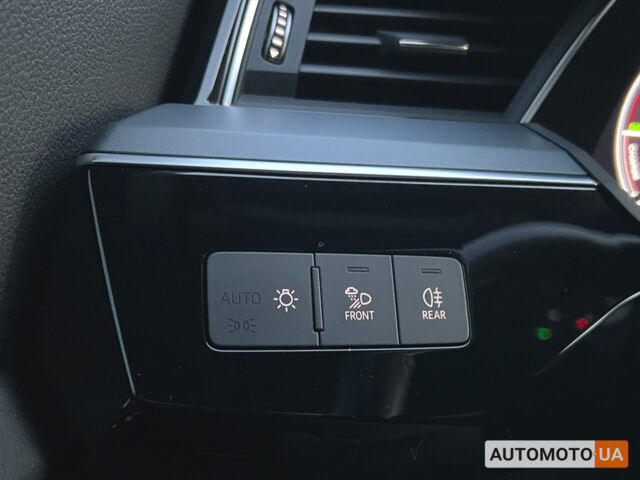 Синий Ауди E-Tron, объемом двигателя 71 л и пробегом 50 тыс. км за 34500 $, фото 19 на Automoto.ua