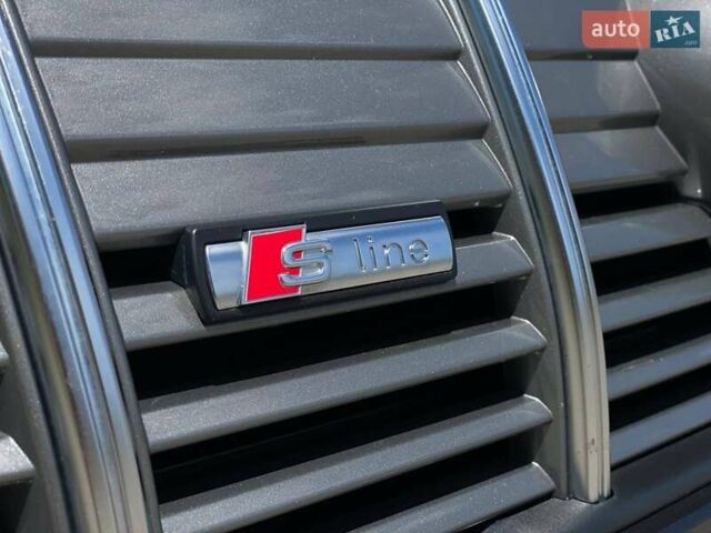 Синий Ауди E-Tron, объемом двигателя 0 л и пробегом 72 тыс. км за 42390 $, фото 1 на Automoto.ua