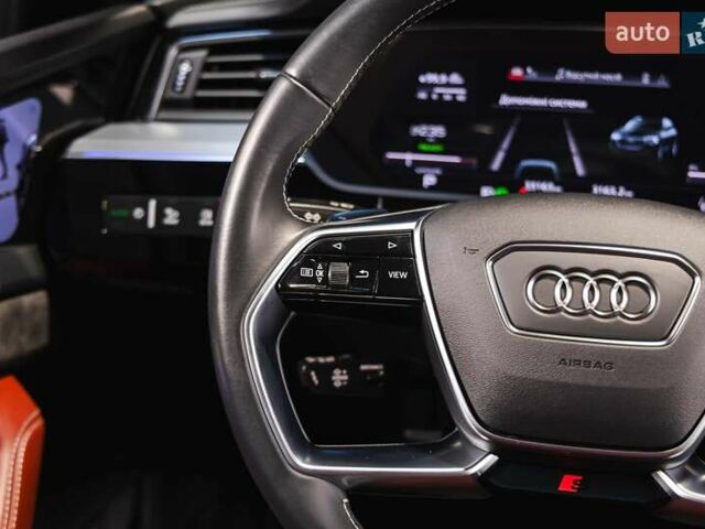 Синій Ауді E-Tron, об'ємом двигуна 0 л та пробігом 33 тис. км за 49899 $, фото 36 на Automoto.ua