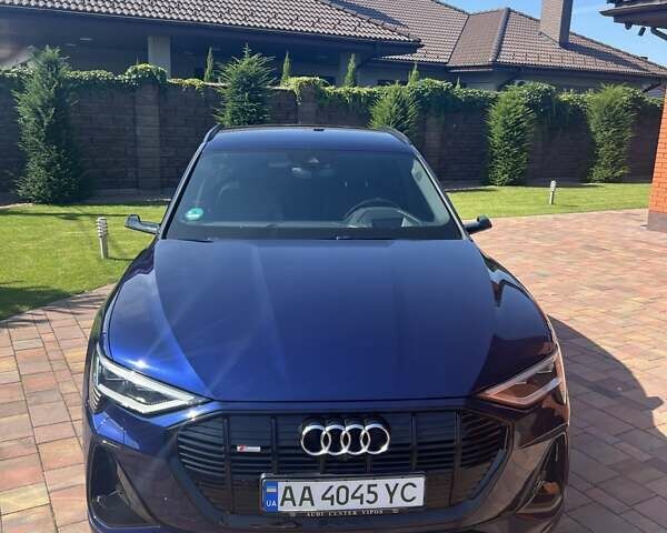 Синий Ауди E-Tron, объемом двигателя 0 л и пробегом 59 тыс. км за 45800 $, фото 33 на Automoto.ua