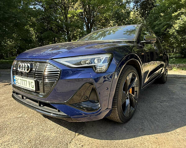 Синий Ауди E-Tron, объемом двигателя 0 л и пробегом 55 тыс. км за 32999 $, фото 11 на Automoto.ua