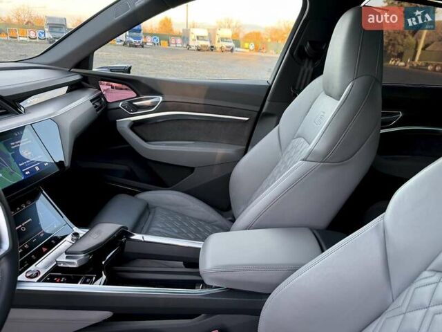 Синий Ауди E-Tron, объемом двигателя 0 л и пробегом 44 тыс. км за 46600 $, фото 31 на Automoto.ua