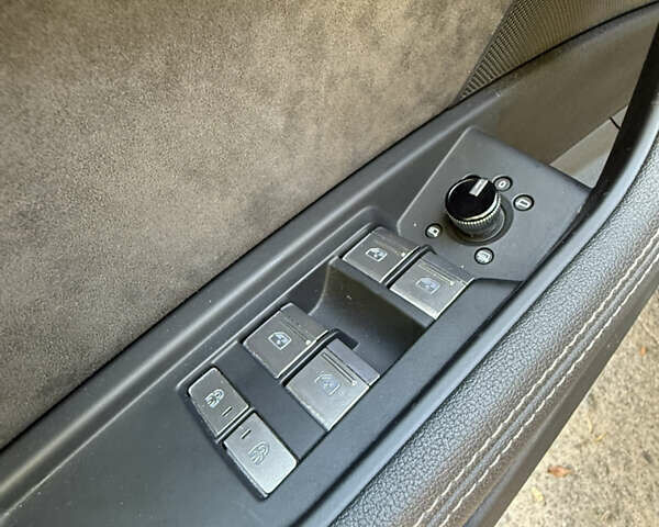 Синий Ауди E-Tron, объемом двигателя 0 л и пробегом 55 тыс. км за 32999 $, фото 15 на Automoto.ua