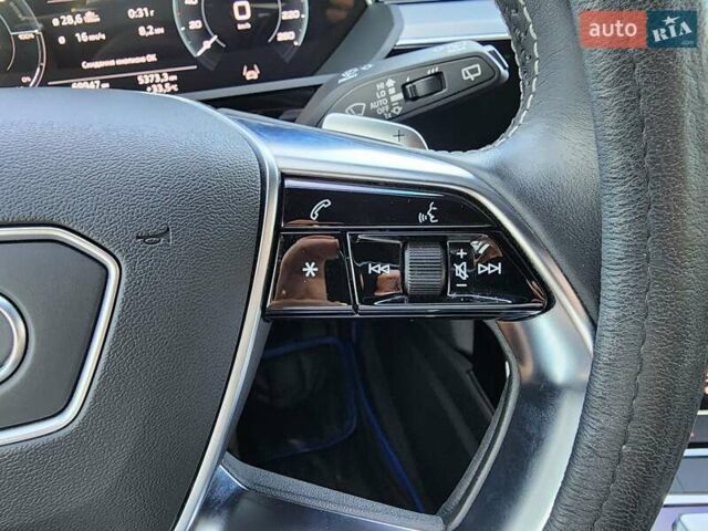 Синий Ауди E-Tron, объемом двигателя 0 л и пробегом 69 тыс. км за 38000 $, фото 117 на Automoto.ua