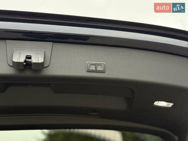 Синій Ауді E-Tron, об'ємом двигуна 0 л та пробігом 140 тис. км за 31000 $, фото 41 на Automoto.ua