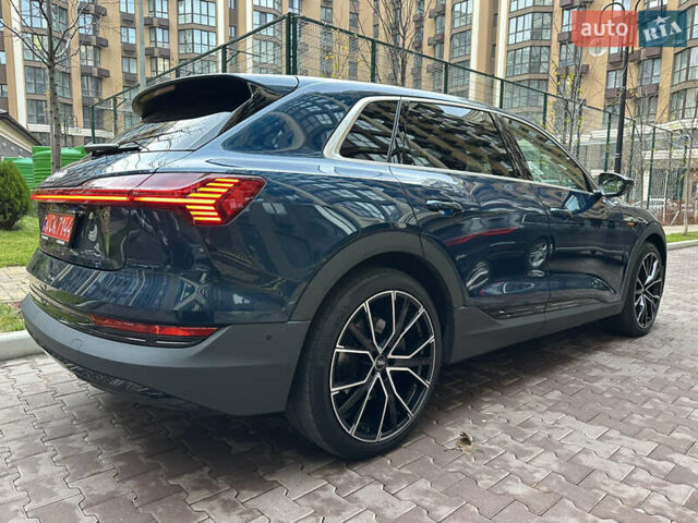 Синий Ауди E-Tron, объемом двигателя 0 л и пробегом 73 тыс. км за 34900 $, фото 9 на Automoto.ua