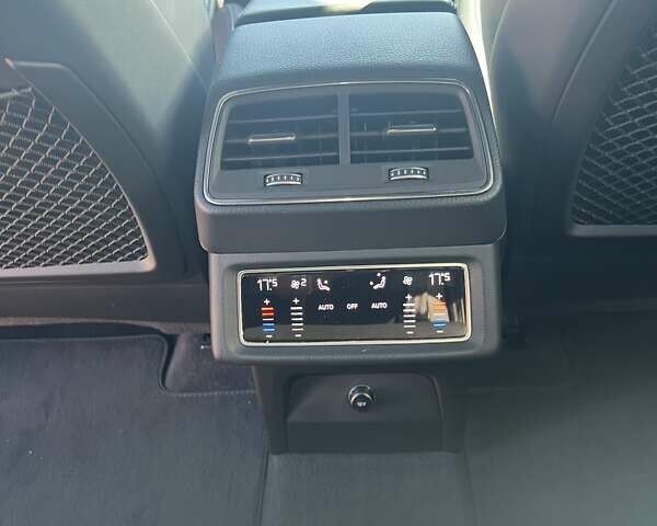 Синий Ауди E-Tron, объемом двигателя 0 л и пробегом 59 тыс. км за 45800 $, фото 16 на Automoto.ua