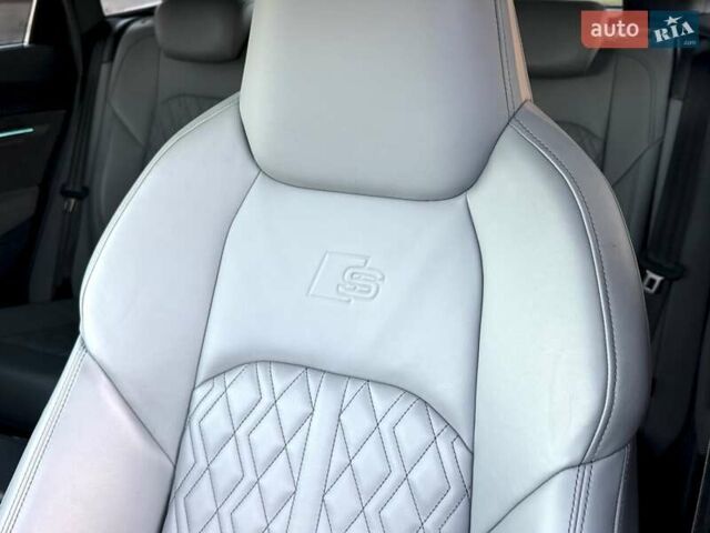 Синий Ауди E-Tron, объемом двигателя 0 л и пробегом 44 тыс. км за 46600 $, фото 32 на Automoto.ua