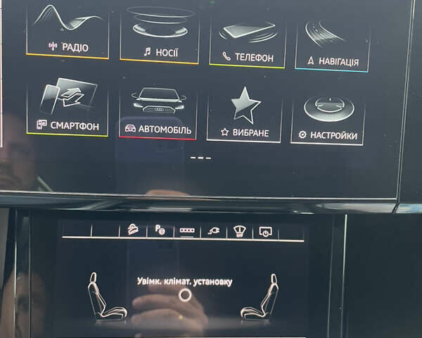 Синий Ауди E-Tron, объемом двигателя 0 л и пробегом 50 тыс. км за 36500 $, фото 17 на Automoto.ua