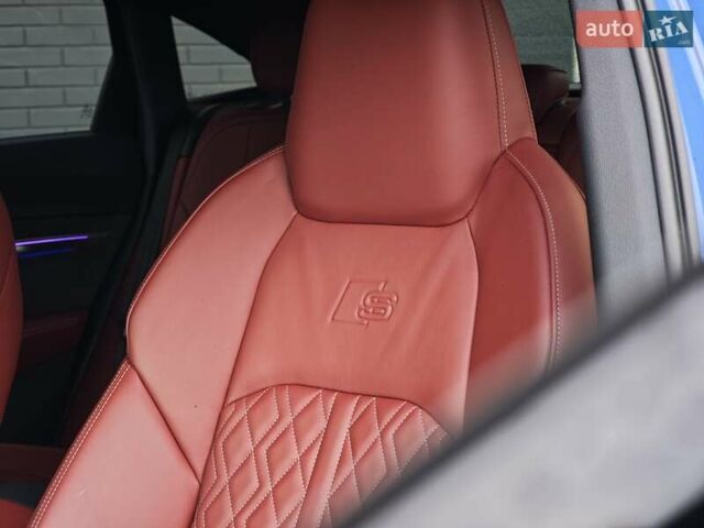 Синій Ауді E-Tron, об'ємом двигуна 0 л та пробігом 35 тис. км за 49899 $, фото 35 на Automoto.ua