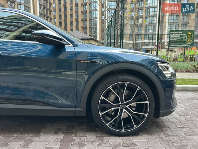 Синий Ауди E-Tron, объемом двигателя 0 л и пробегом 73 тыс. км за 34900 $, фото 5 на Automoto.ua