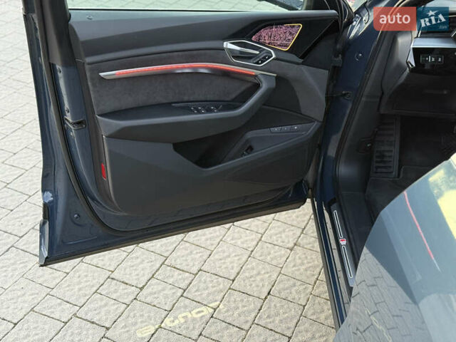 Ауді E-Tron 2021 у Львові на Automoto.ua Синій Ауді E-Tron, об'ємом двигуна 0 л та пробігом 98 тис. км за 31700 $, фото 21 на Automoto.ua