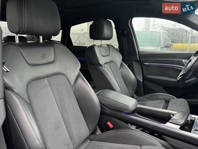 Синій Ауді E-Tron, об'ємом двигуна 0 л та пробігом 136 тис. км за 33900 $, фото 19 на Automoto.ua