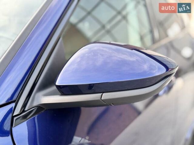 Синий Ауди E-Tron, объемом двигателя 0 л и пробегом 52 тыс. км за 37500 $, фото 38 на Automoto.ua