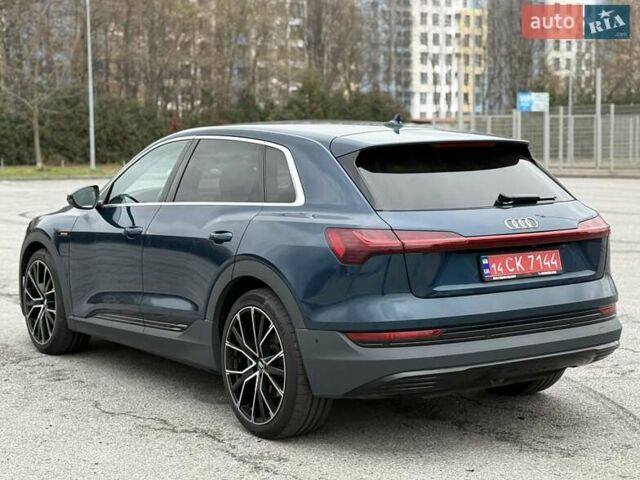 Синий Ауди E-Tron, объемом двигателя 0 л и пробегом 69 тыс. км за 33300 $, фото 7 на Automoto.ua