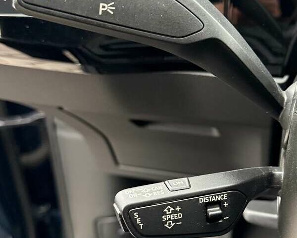 Синий Ауди E-Tron, объемом двигателя 0 л и пробегом 69 тыс. км за 33300 $, фото 25 на Automoto.ua