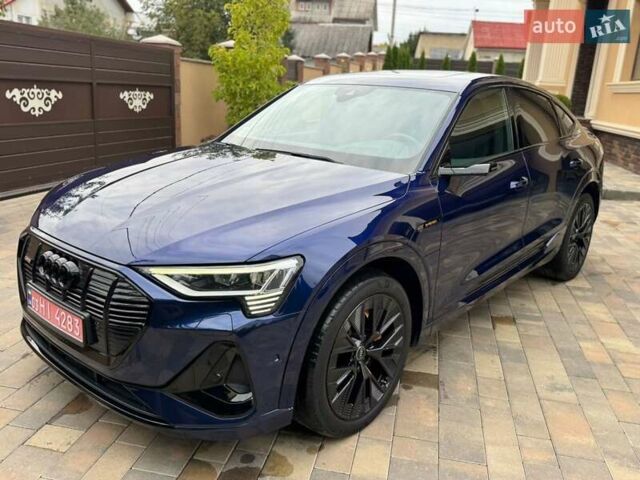 Ауди E-Tron 2021 в Днепре (Днепропетровске) на Automoto.ua Синий Ауди E-Tron, объемом двигателя 0 л и пробегом 134 тыс. км за 35999 $, фото 6 на Automoto.ua