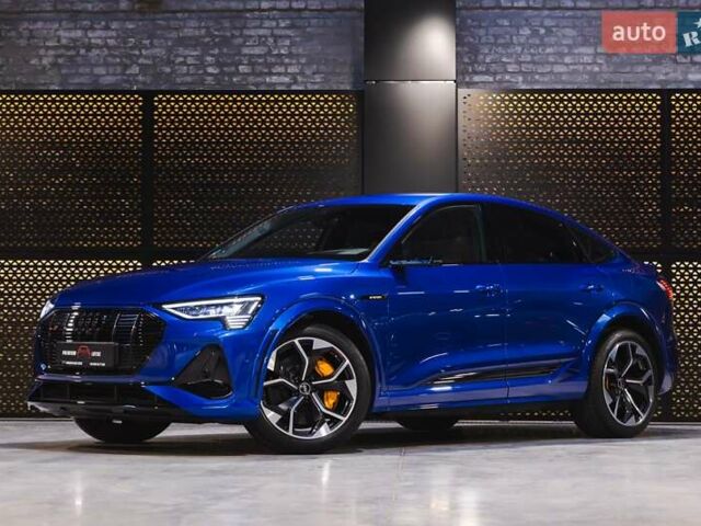Синій Ауді E-Tron, об'ємом двигуна 0 л та пробігом 33 тис. км за 49899 $, фото 7 на Automoto.ua