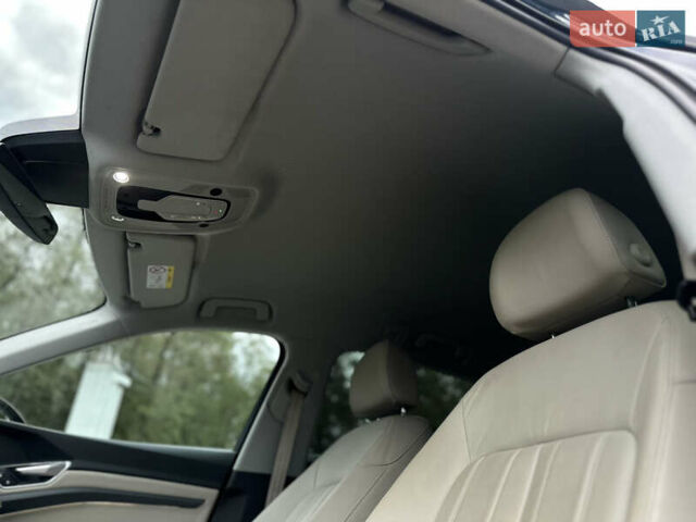 Синій Ауді E-Tron, об'ємом двигуна 0 л та пробігом 75 тис. км за 35900 $, фото 40 на Automoto.ua